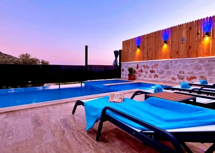 İslamlar 2 Bedroom Secluded With Private Pool Hot Tub Villa Kalkan