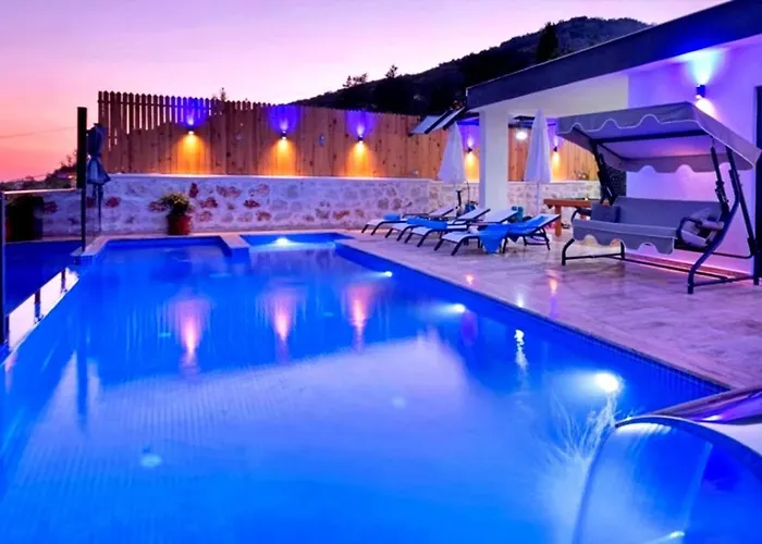 İslamlar 2 Bedroom Secluded With Private Pool Hot Tub Kalkan
