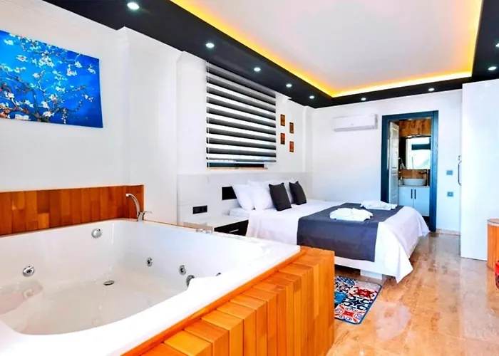 İslamlar 2 Bedroom Secluded With Private Pool Hot Tub 빌라